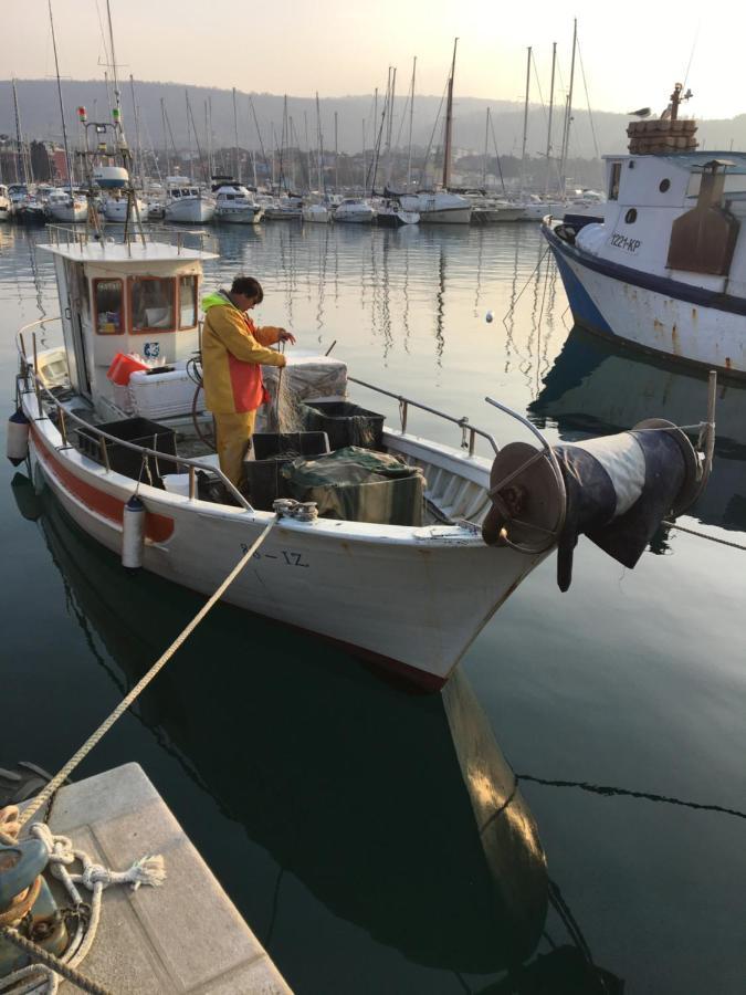 Appartamento Fontana Izola Esterno foto