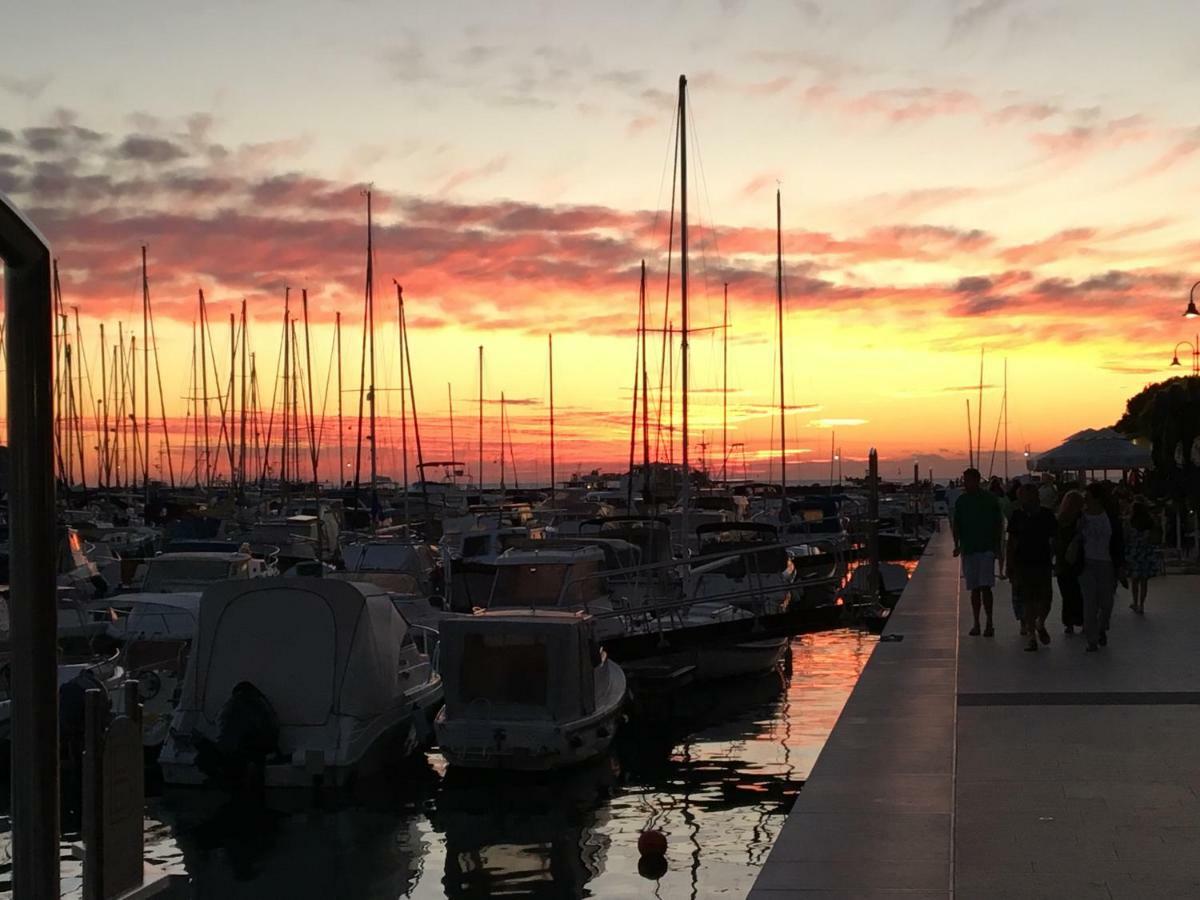 Appartamento Fontana Izola Esterno foto