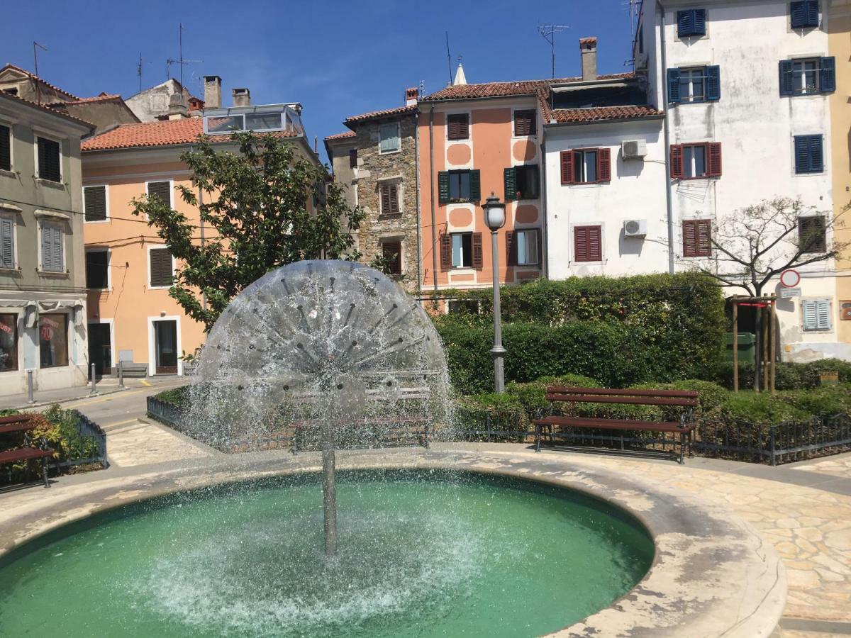 Appartamento Fontana Izola Esterno foto