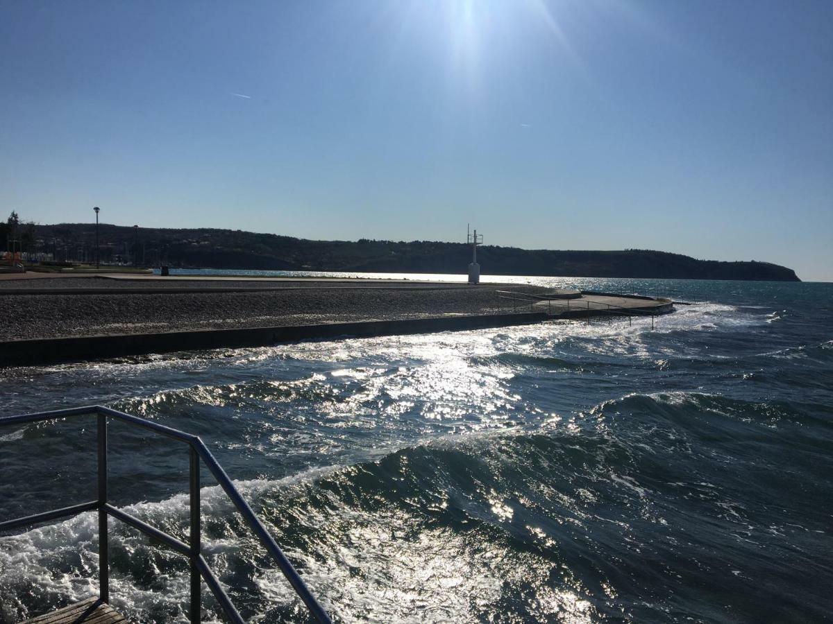 Appartamento Fontana Izola Esterno foto